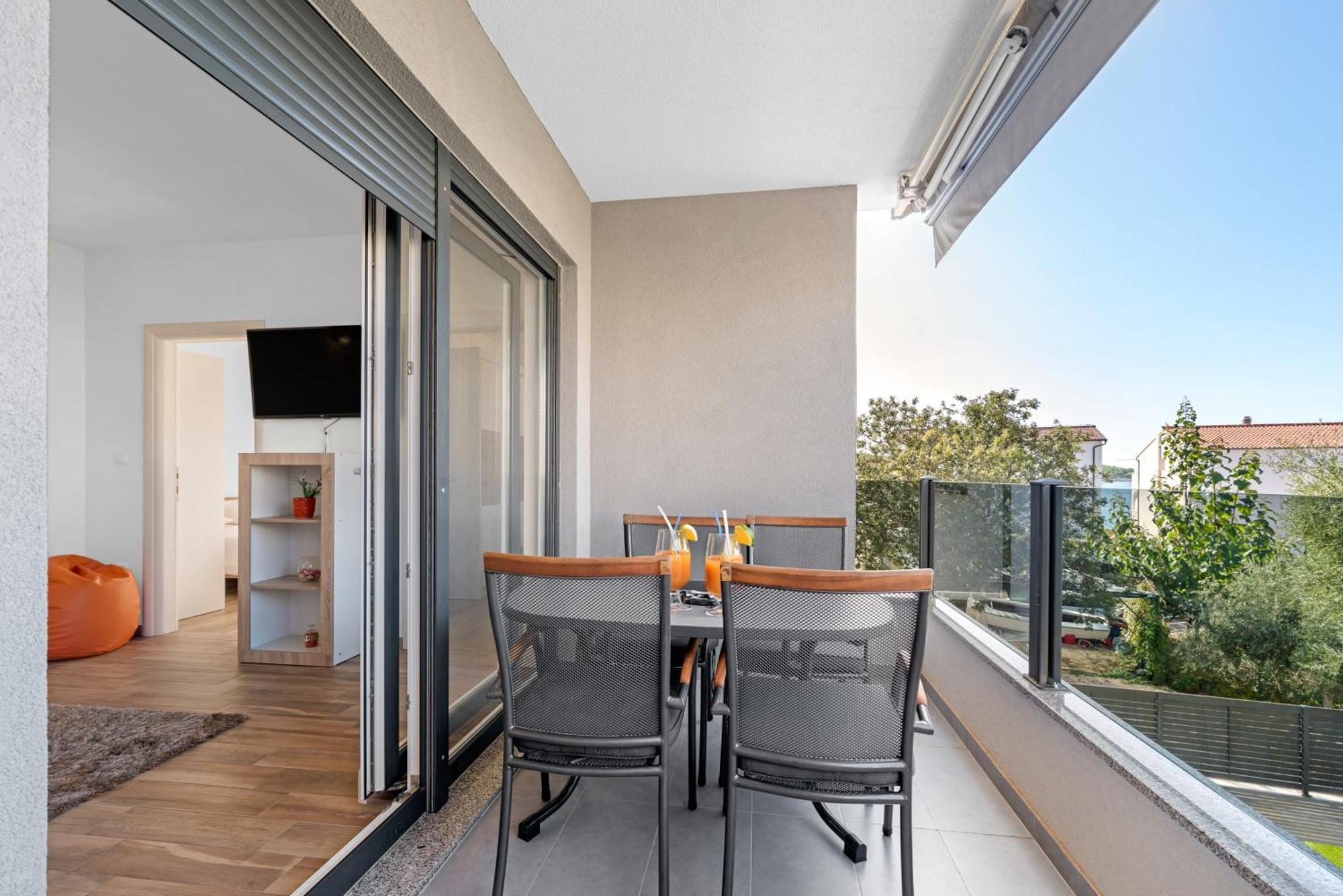 Apartments Boomerang Rogoznica  Exteriör bild